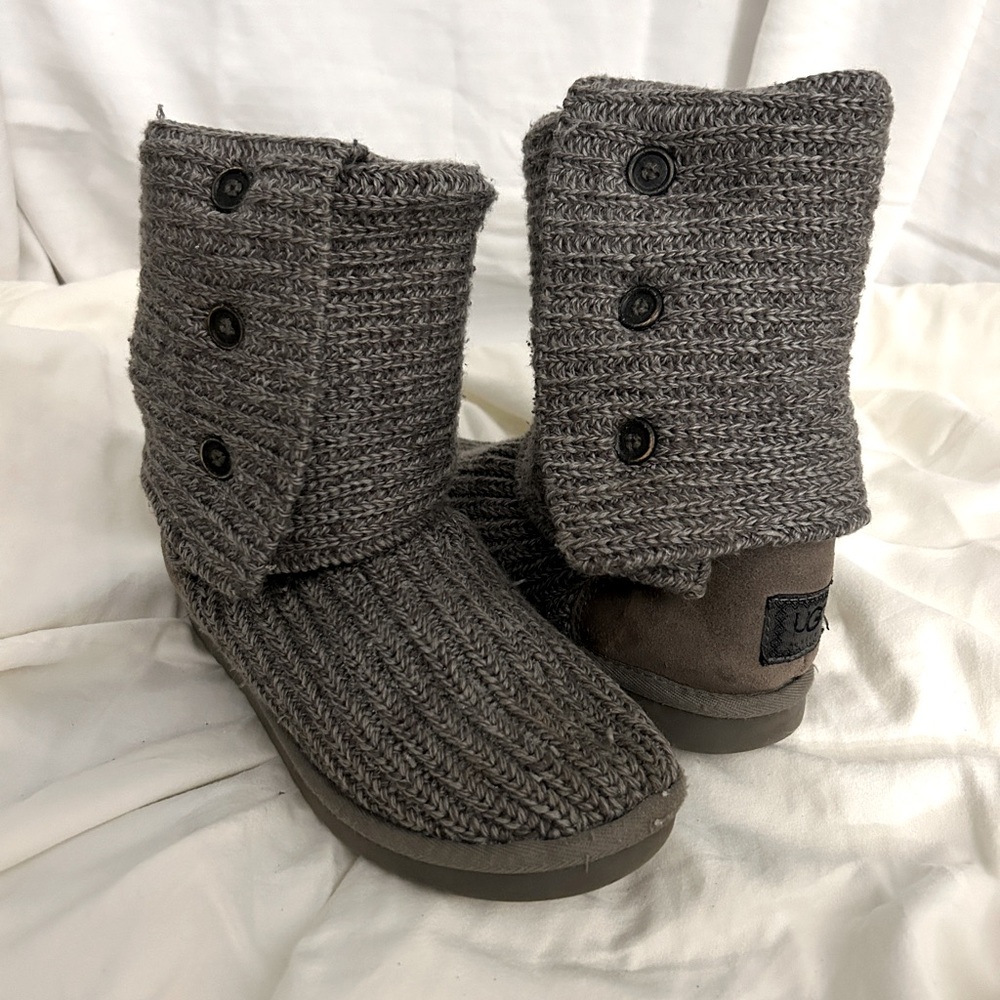 UGG Australia Classic Cardy Knit Boots - Gray, Size 6.5